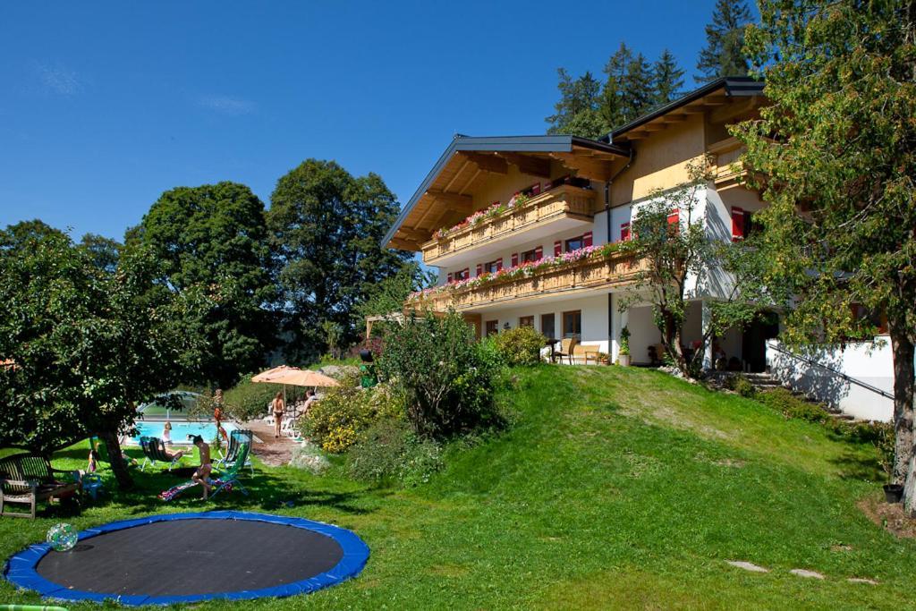 Zauchtaler Hof Hotel Алтенмаркт им Понгау Екстериор снимка